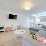 Sea View Colony Club بيت للعطل *
