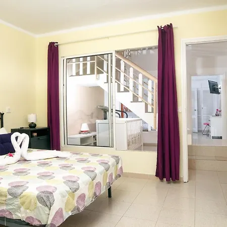 Sea View Colony Club Semesterbostad