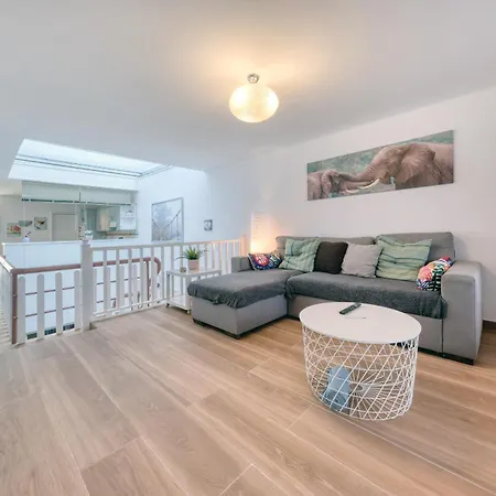 度假居 Sea View Colony Club *